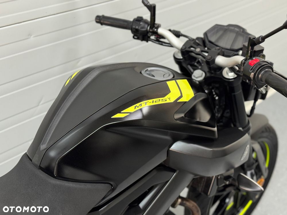 Yamaha MT - 11