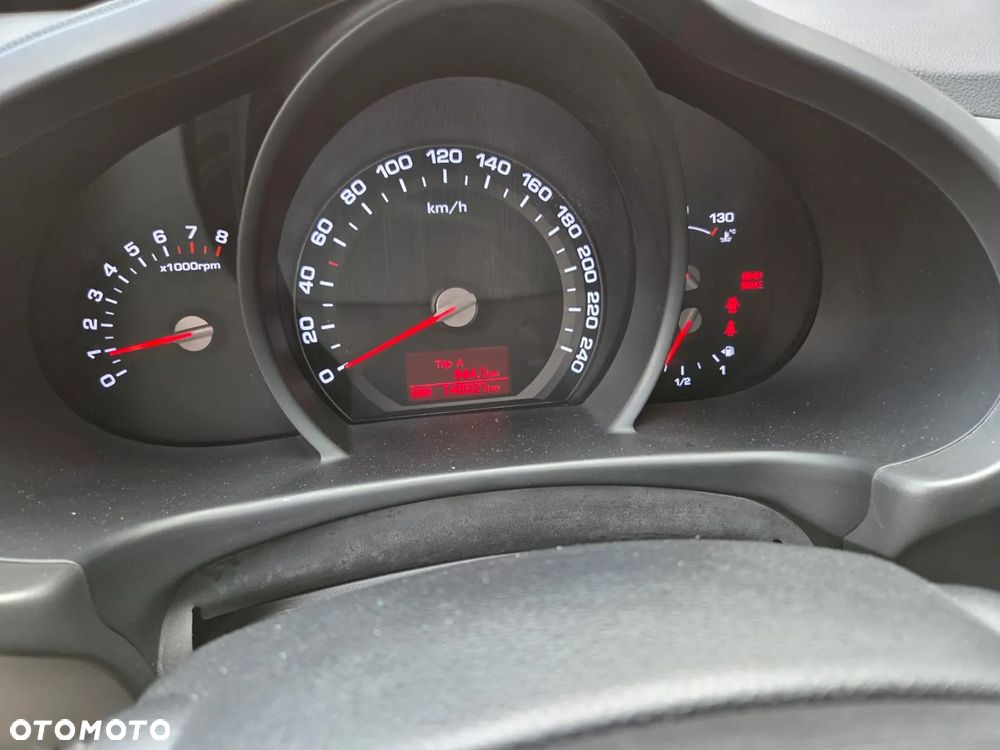 Kia Sportage 2.0 L 2WD - 18