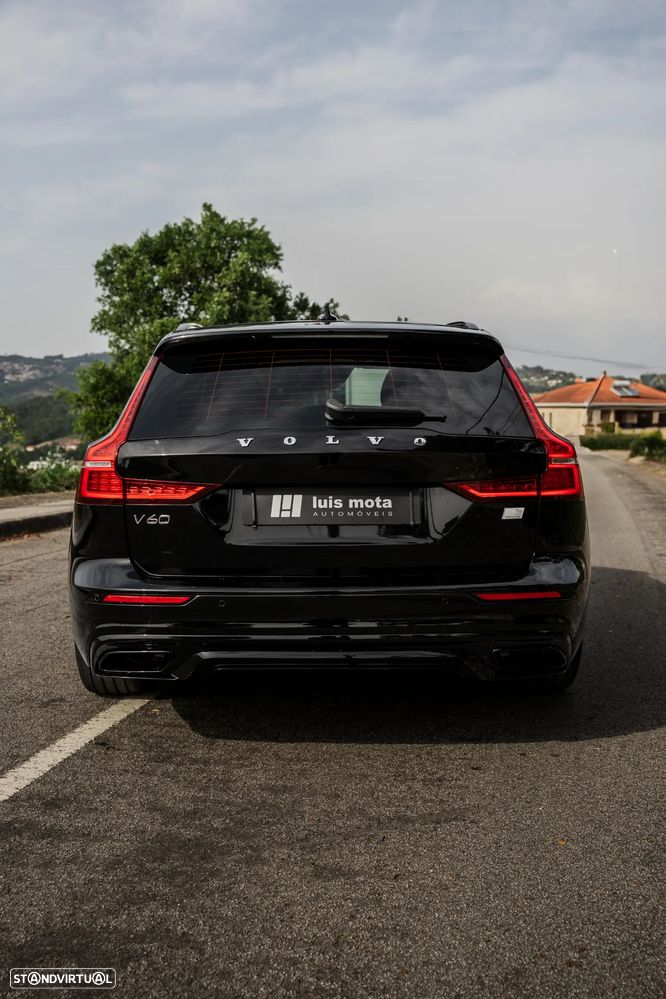 Volvo V60 2.0 T6 AWD TE R-Design - 15