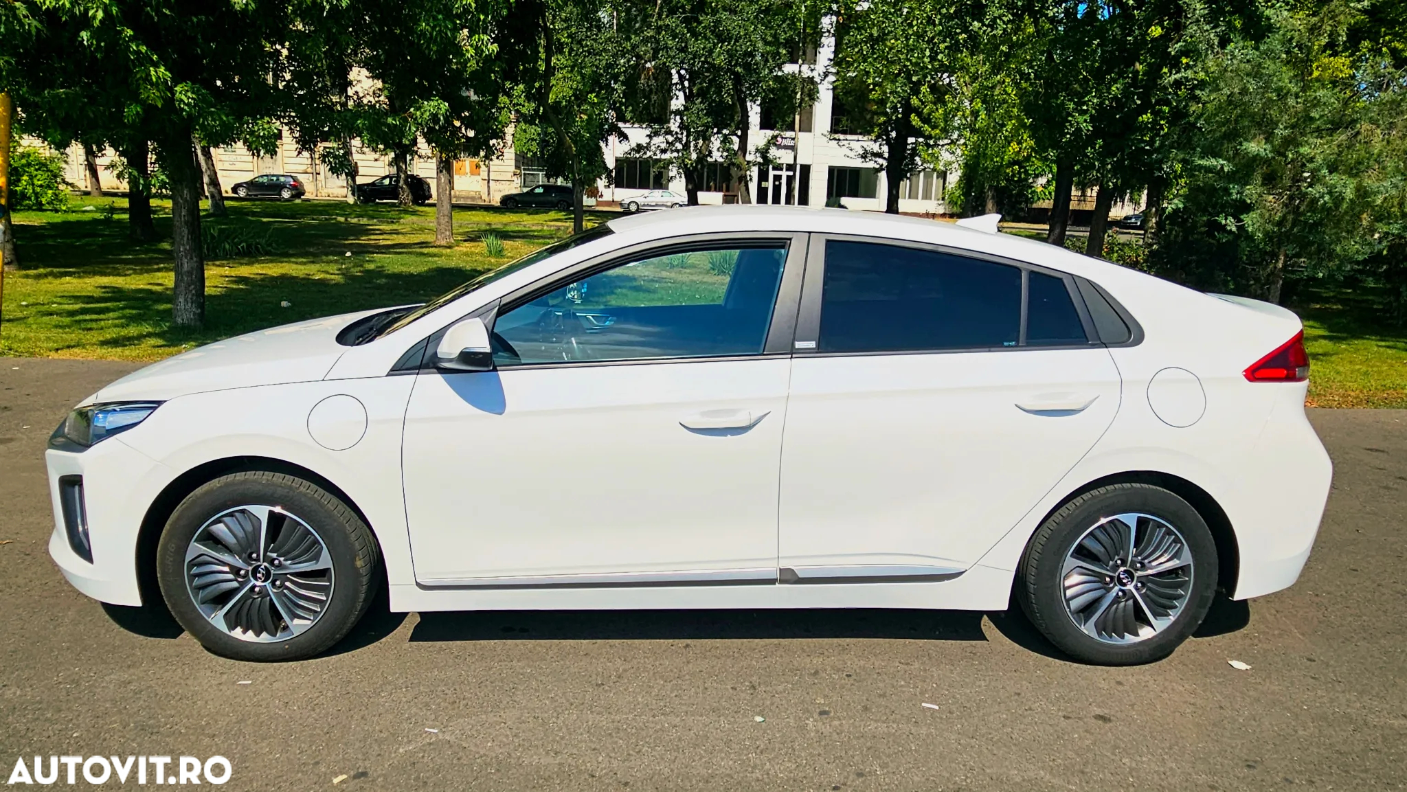 Hyundai IONIQ - 6