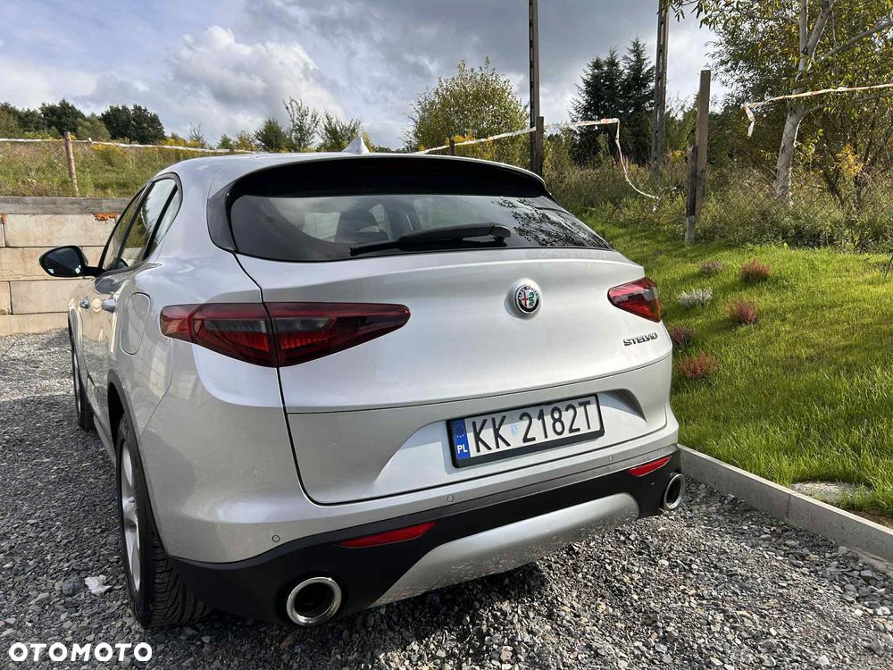 Alfa Romeo Stelvio 2.2 JTDM - 28