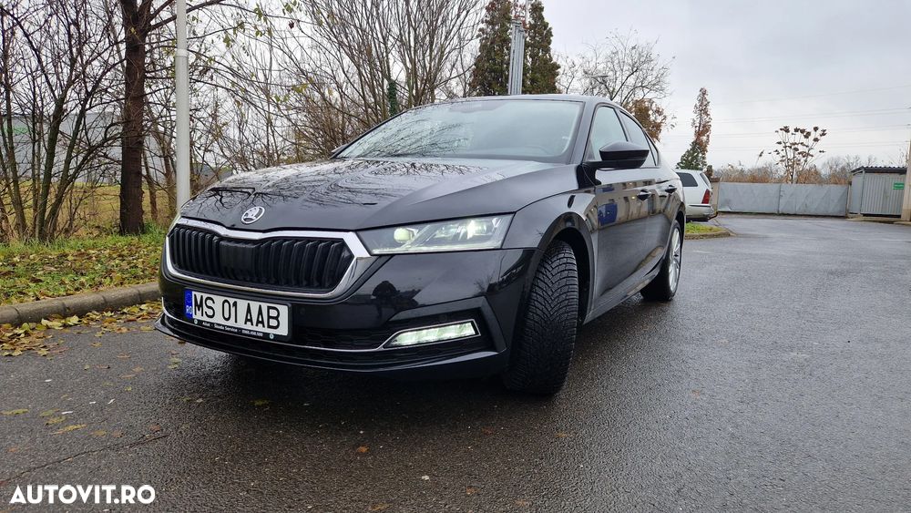 Skoda Octavia 2.0 TDI DSG 4X4 Style - 2