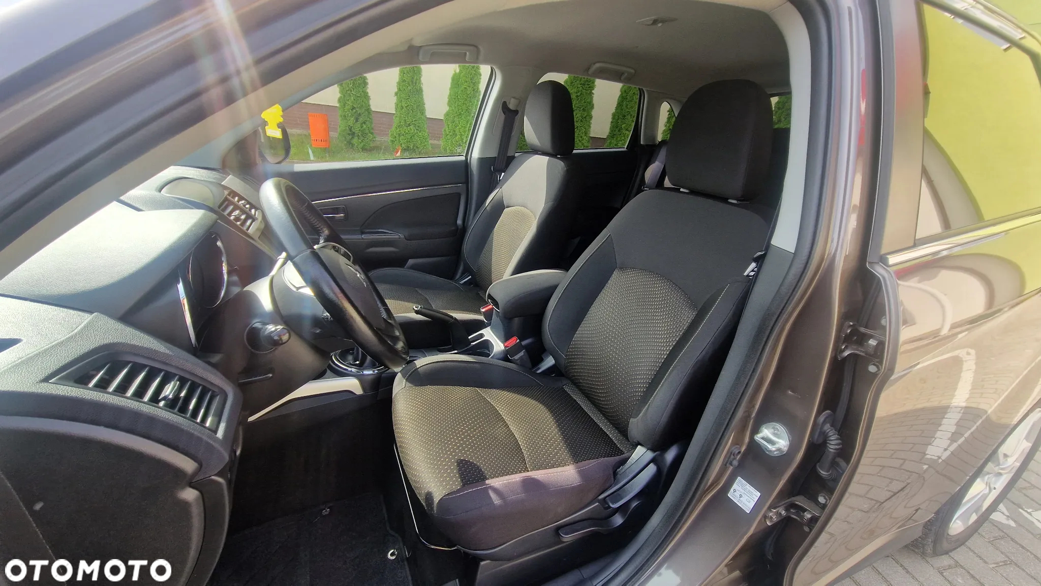 Mitsubishi ASX - 18