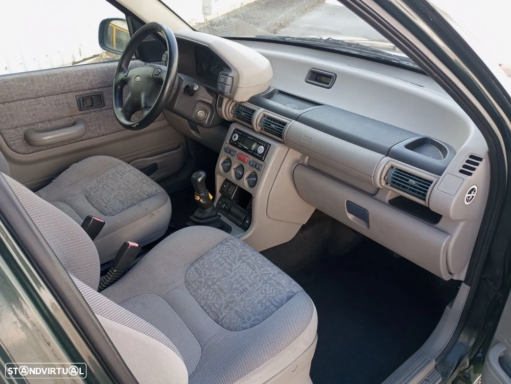 Land Rover Freelander 2.0 di - 5