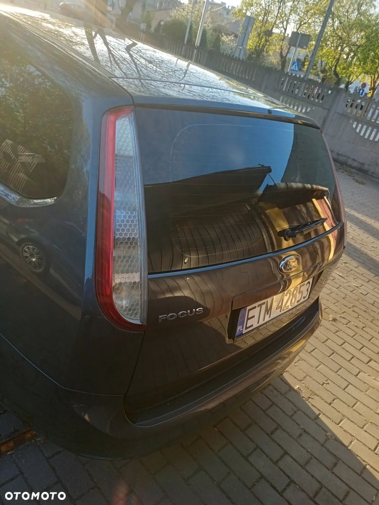 Ford Focus 1.6 Amber X - 2