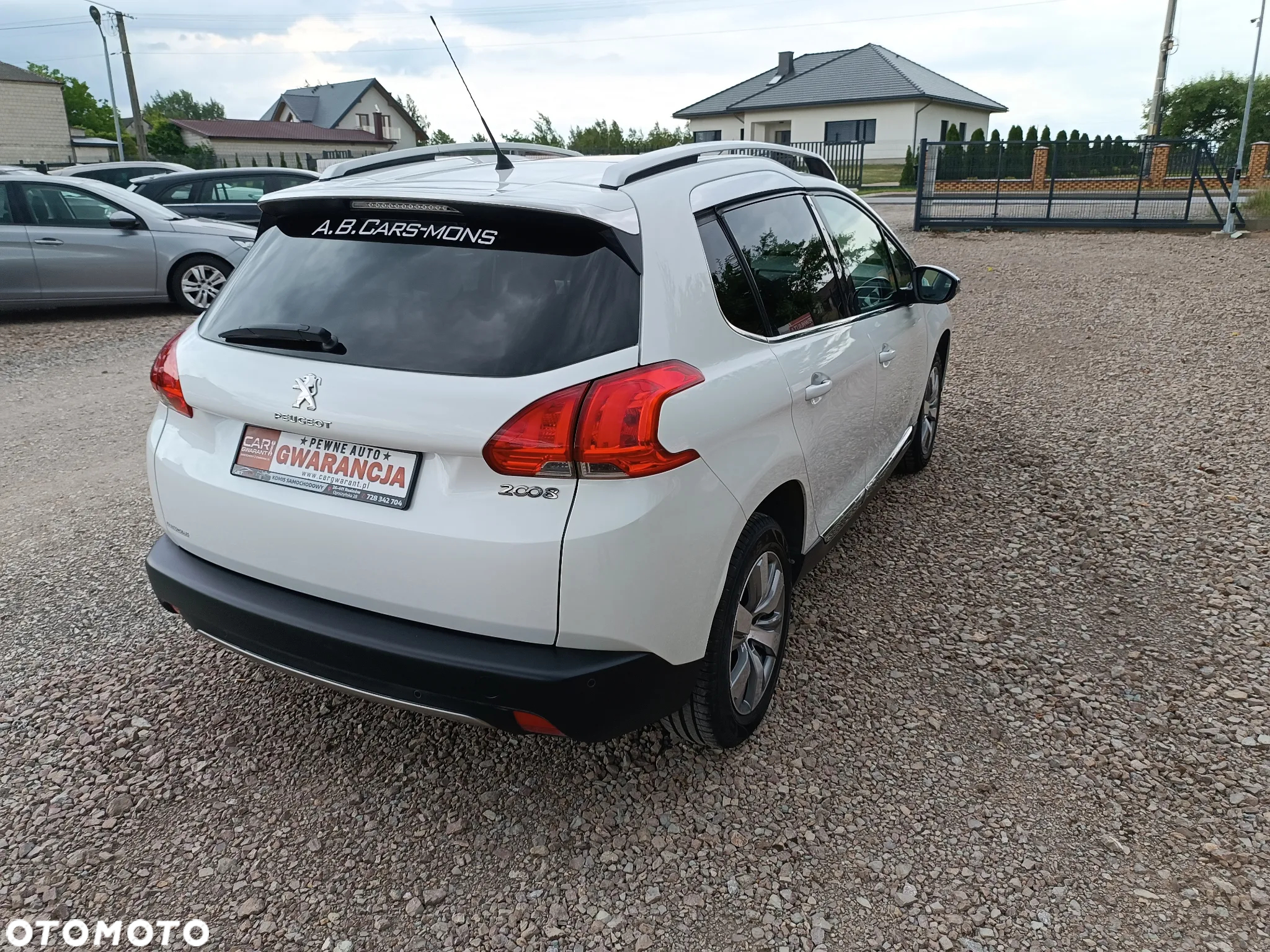 Peugeot 2008 1.2 Pure Tech GPF Active - 11