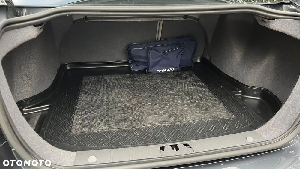 Volvo S40 2.0D Kinetic - 29
