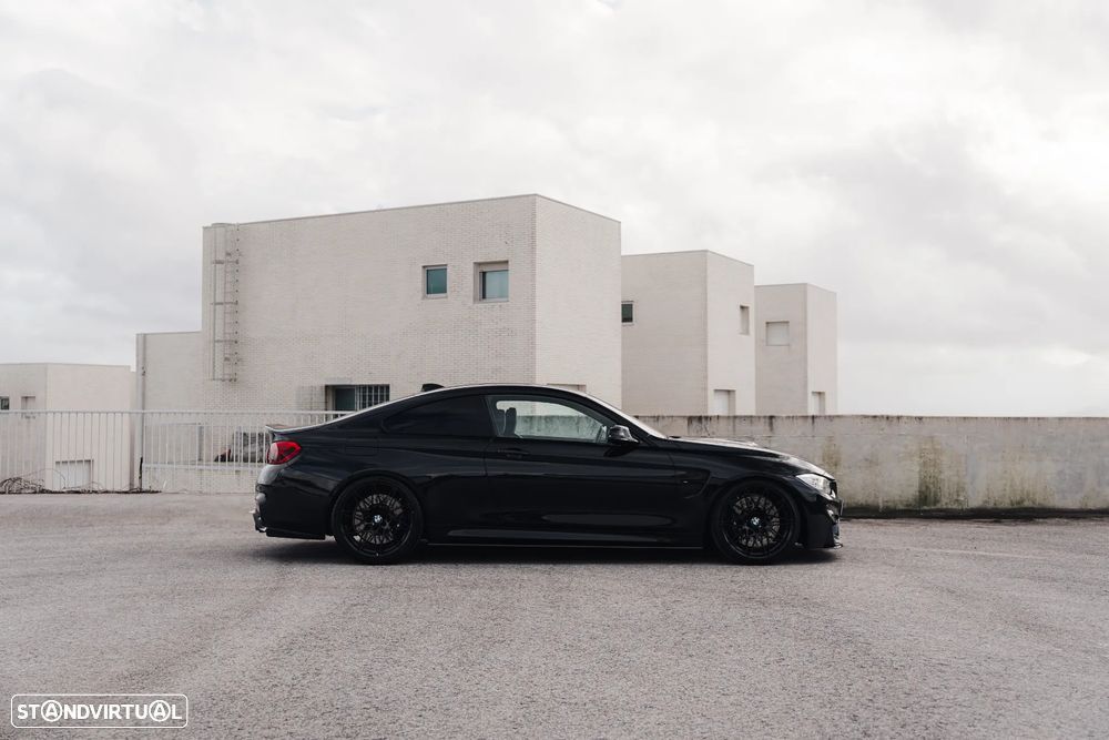 BMW M4 DKG Competition - 10