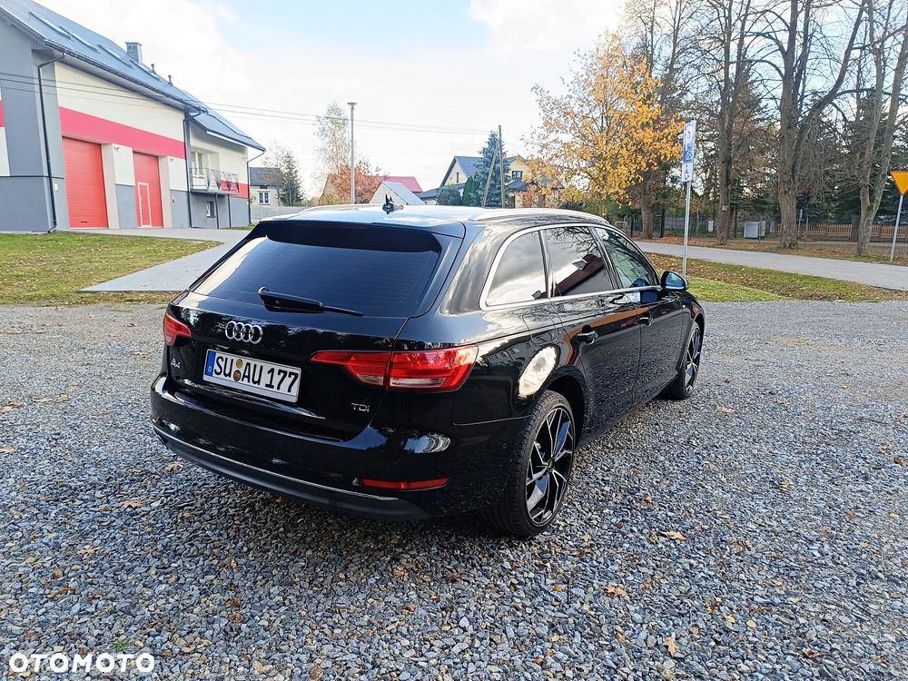 Audi A4 Avant 2.0 TDI DPF quattro S line Sportpaket - 4