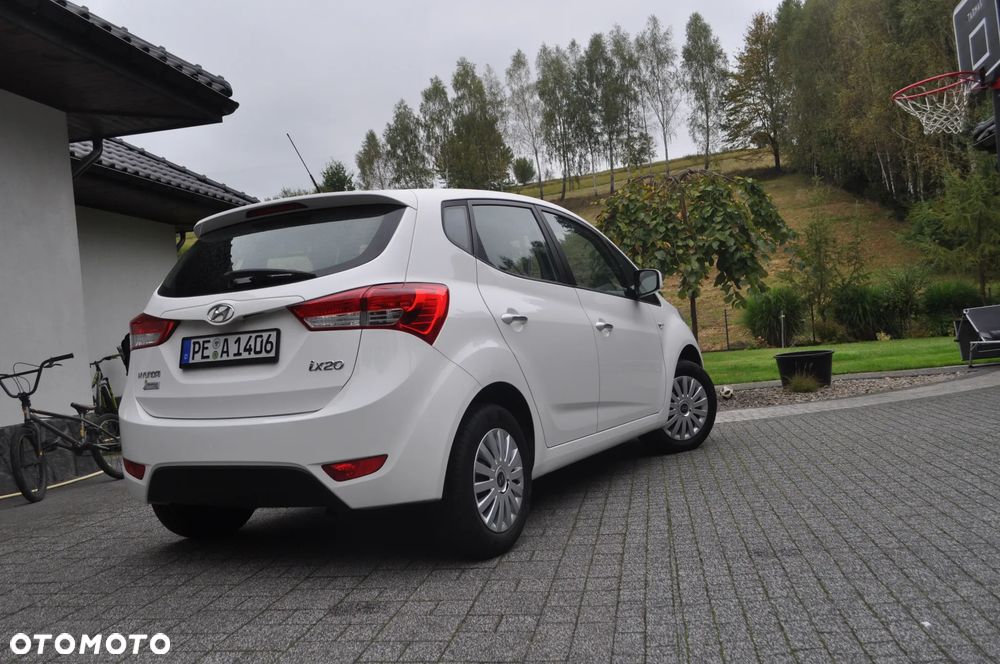 Hyundai ix20 1.4 Fifa World Cup Edition - 9