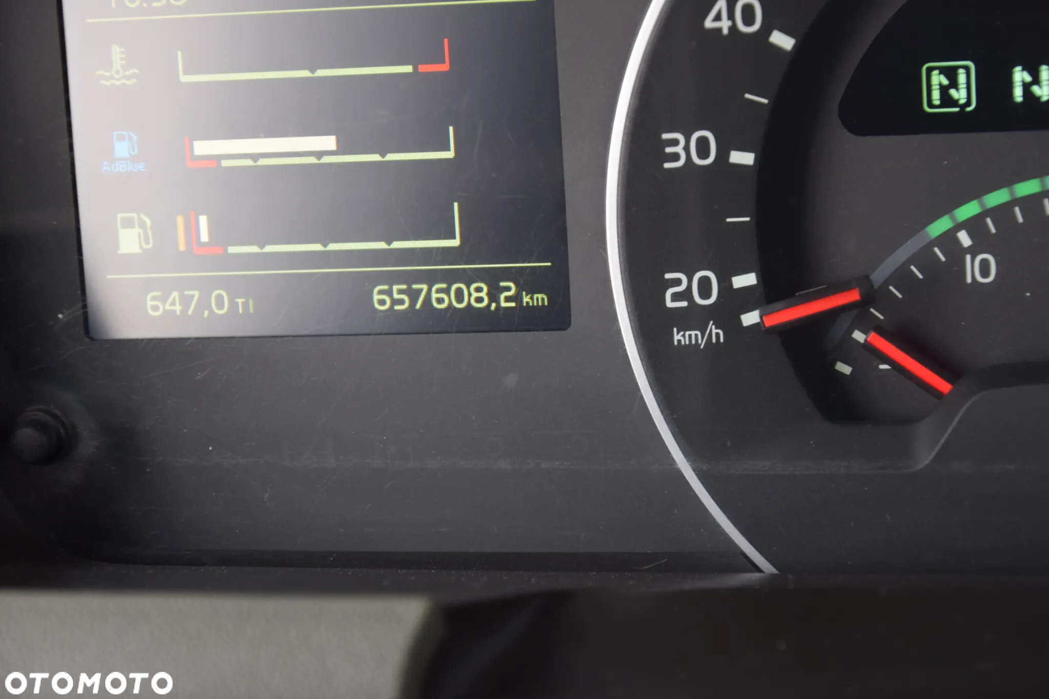 Volvo FH460 / EURO 6 / ACC / LEDY / FULL SPOILERY / SERWISOWANY / SPROWADZONY - 30
