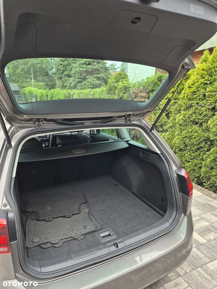 Volkswagen Golf 1.4 TSI BMT Highline DSG - 20