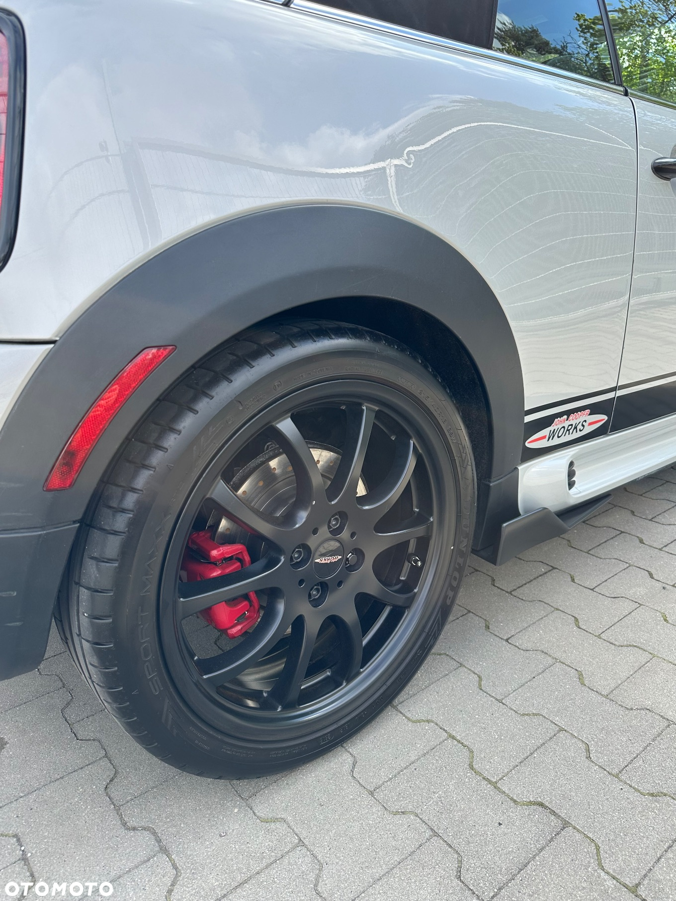 MINI John Cooper Works Cabrio - 14