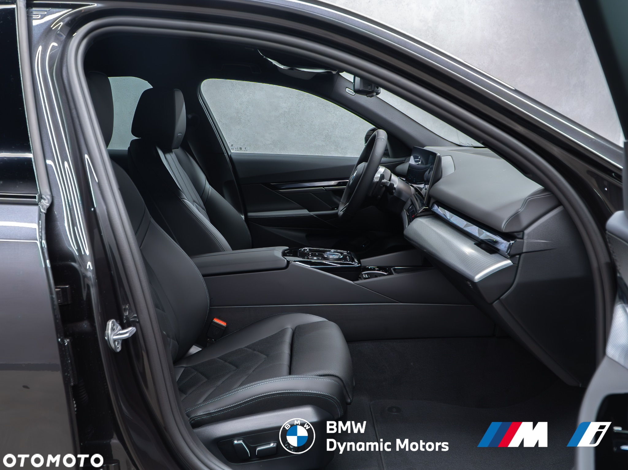 BMW Seria 5 520d xDrive - 22