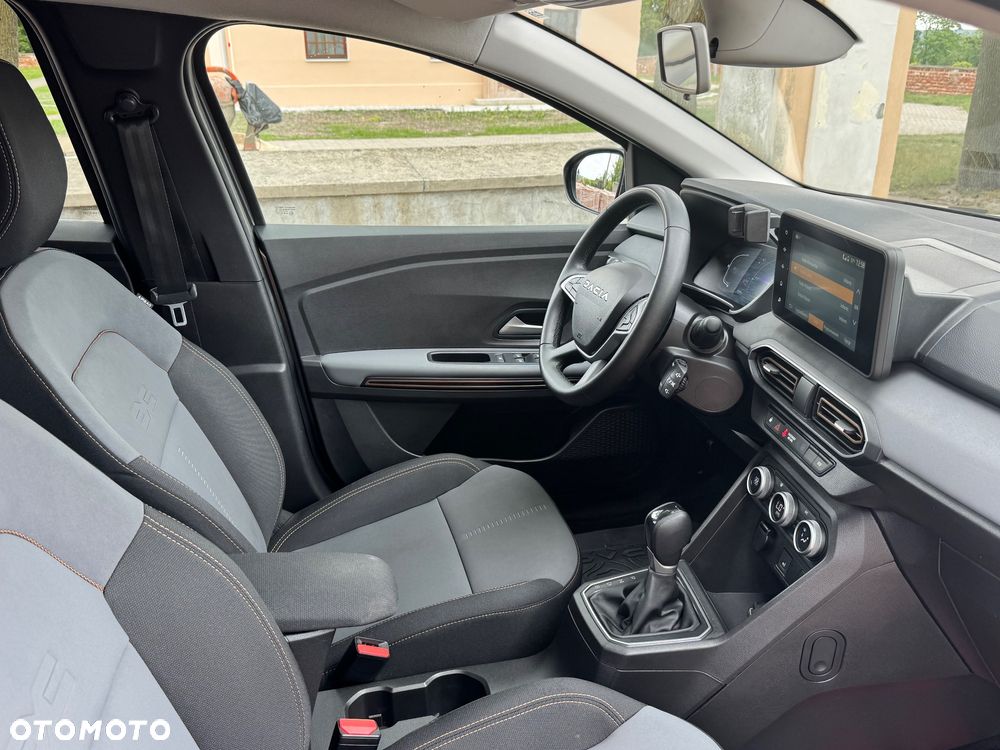 Dacia Jogger 1.6 Full Hybrid 140 Extreme+ MMT 7os - 21