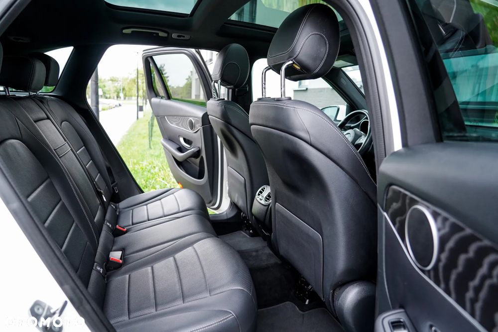 Mercedes-Benz GLC 300 4-Matic - 8