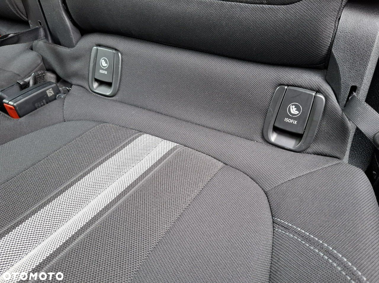 BMW Seria 2 - 29