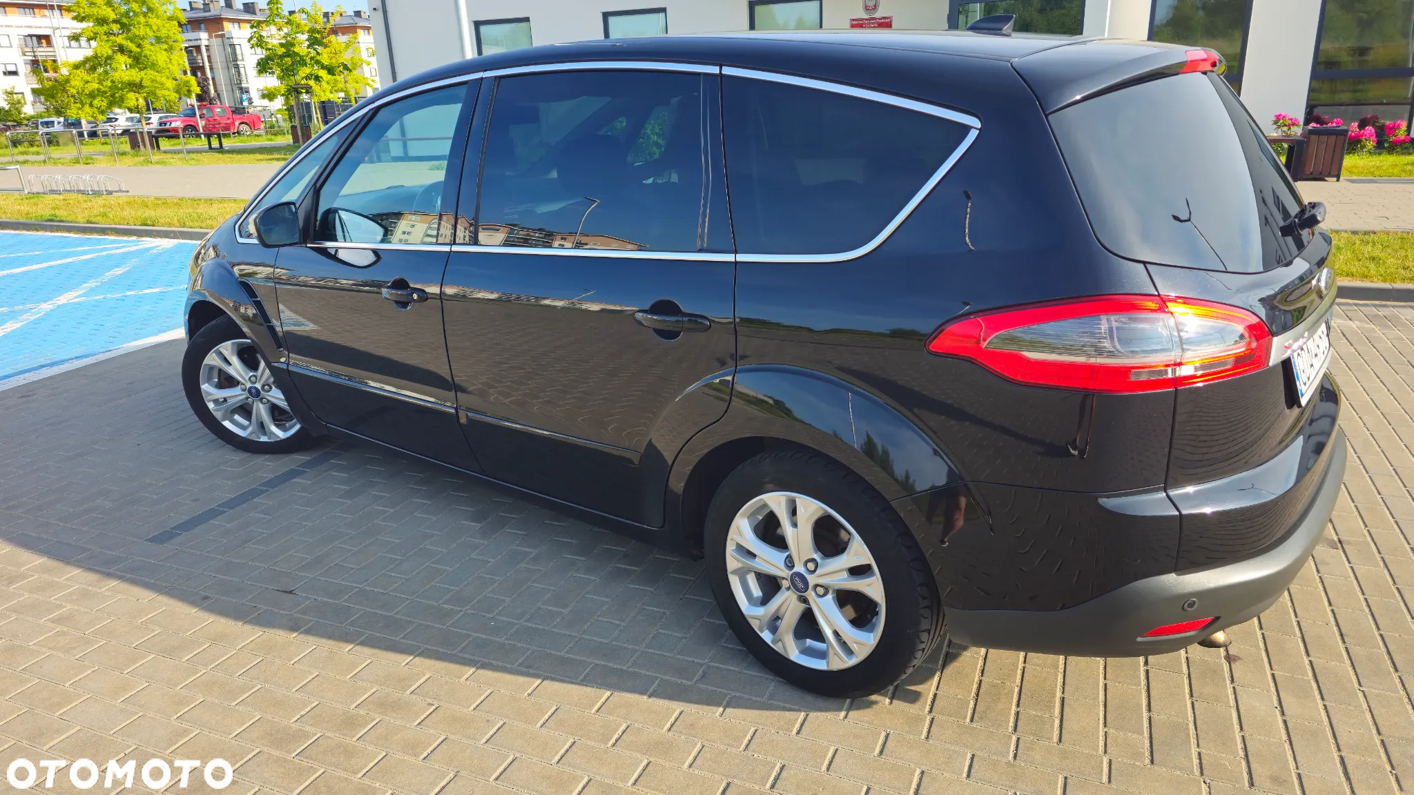 Ford S-Max 2.0 TDCi DPF Titanium - 3