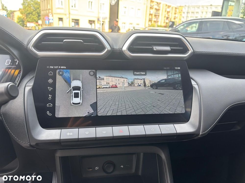 MG ZS 1.5 Excite - 11