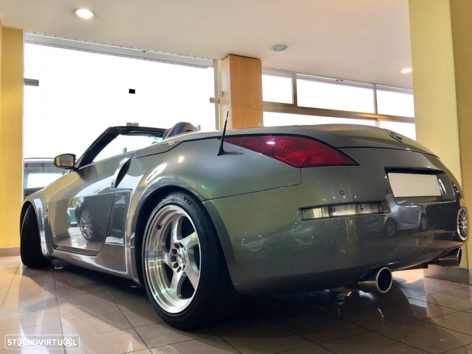 Nissan 350 Z Roadster - 2