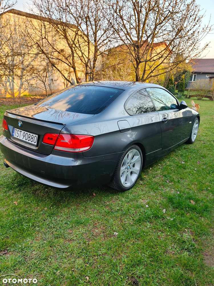 BMW Seria 3 320d - 10