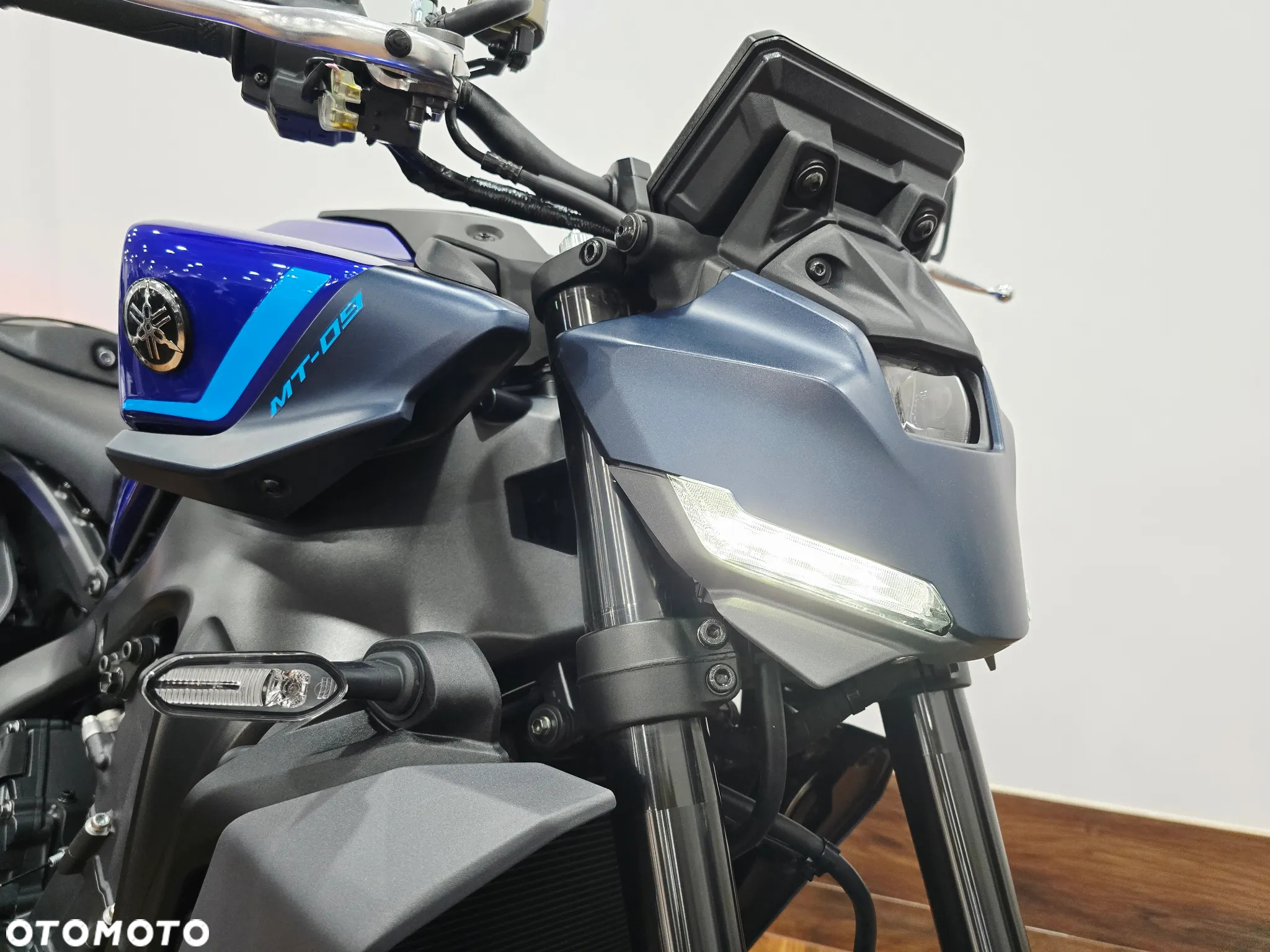 Yamaha MT - 7