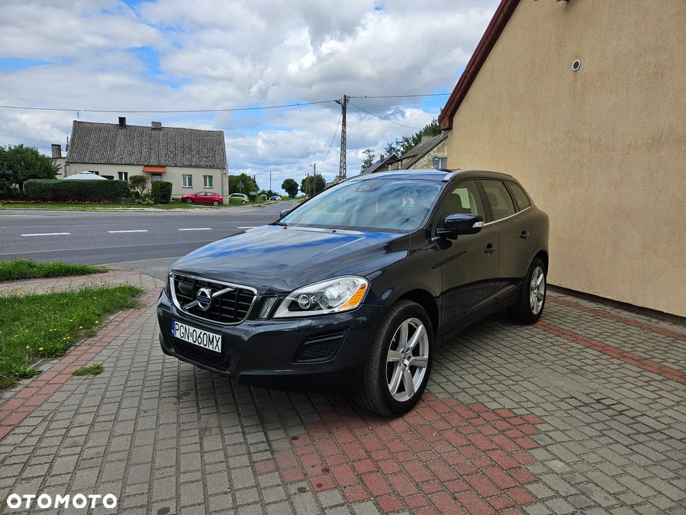 Volvo XC 60 D5 AWD Geartronic Summum - 1
