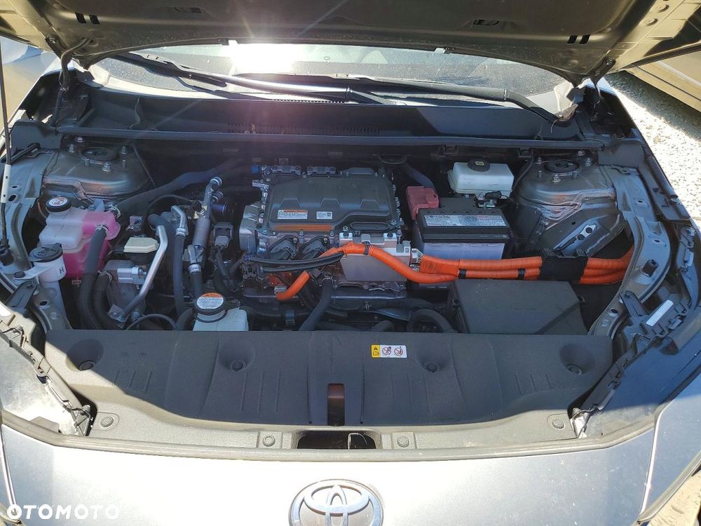 Toyota bZ4X - 13