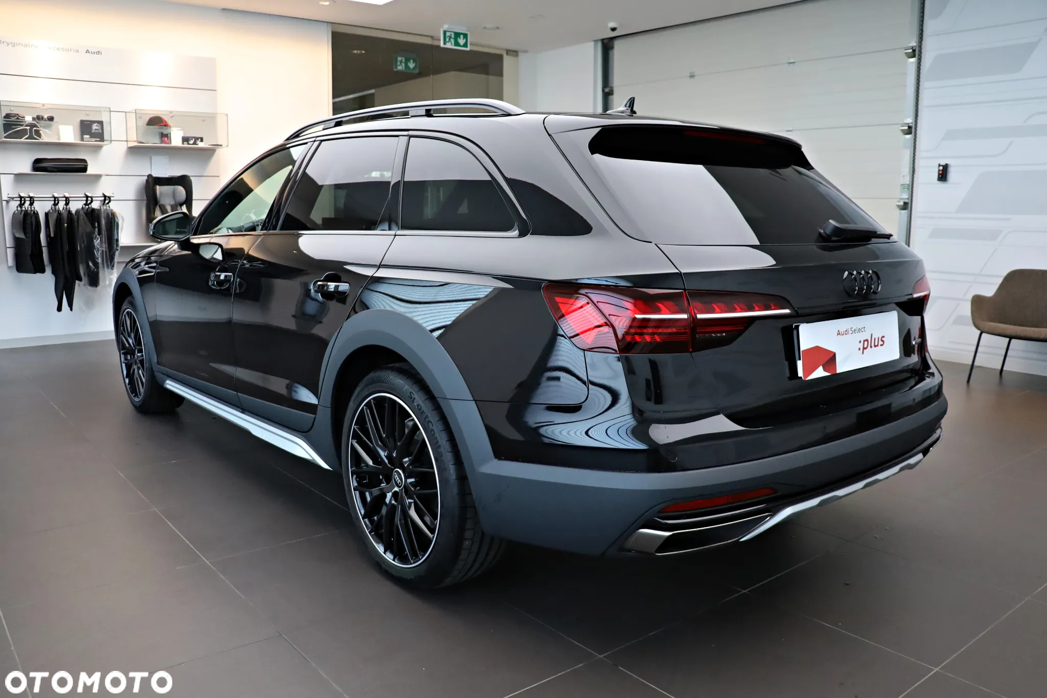 Audi A4 Allroad quattro 45 TFSI S tronic - 4
