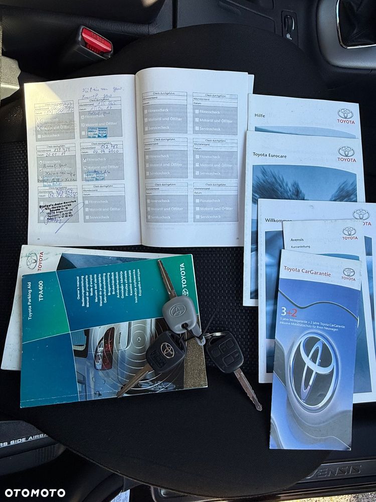 Toyota Avensis 1.8 VVT-i Combi - 18