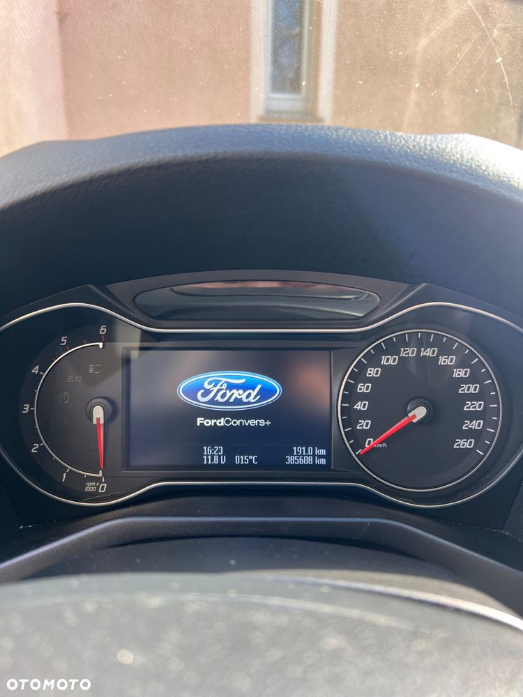 Ford Mondeo - 7