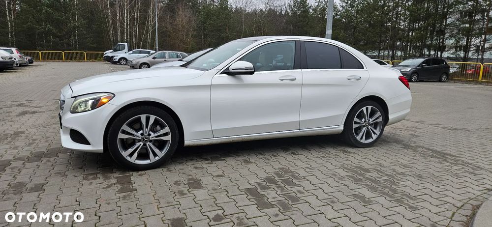 Mercedes-Benz Klasa C 300 9G-TRONIC Avantgarde - 7