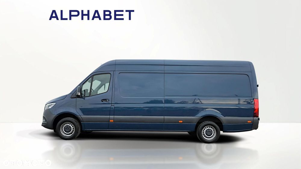 Mercedes-Benz Sprinter - 2