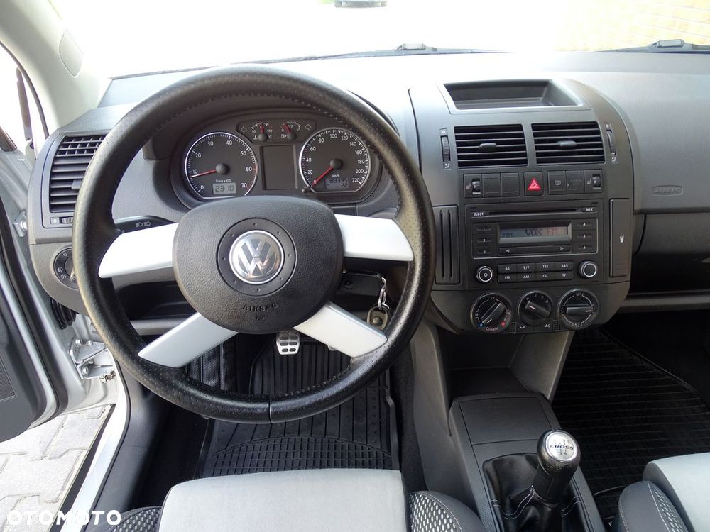 Volkswagen Polo Cross 1.4 16V - 26