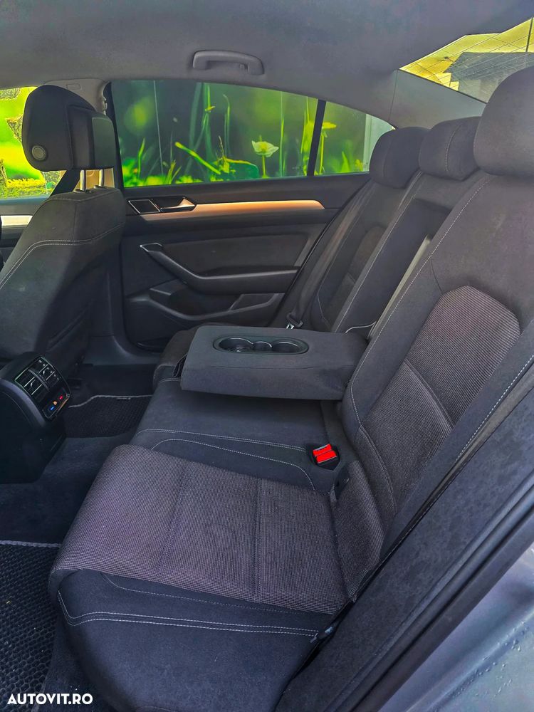Volkswagen Passat 2.0 TDI DSG Comfortline - 6