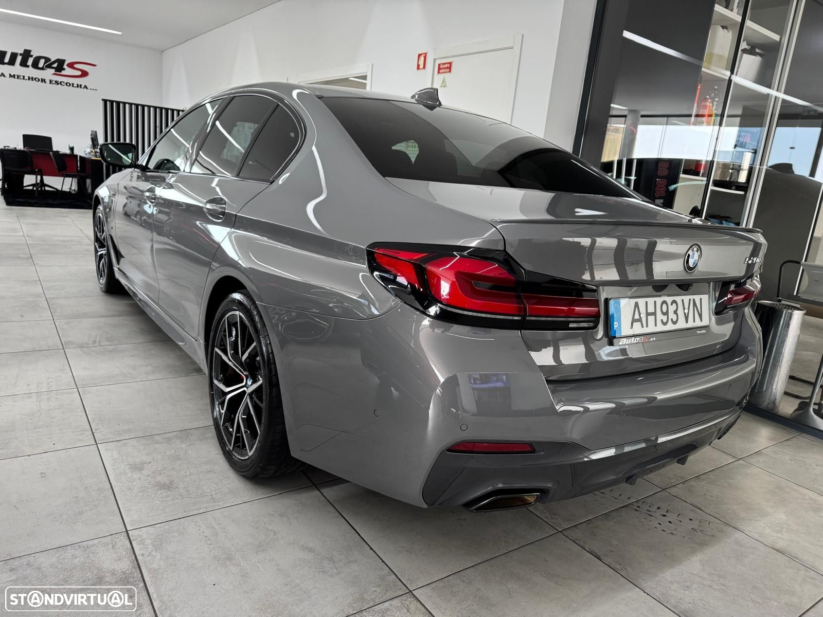 BMW 520 e Pack M - 7