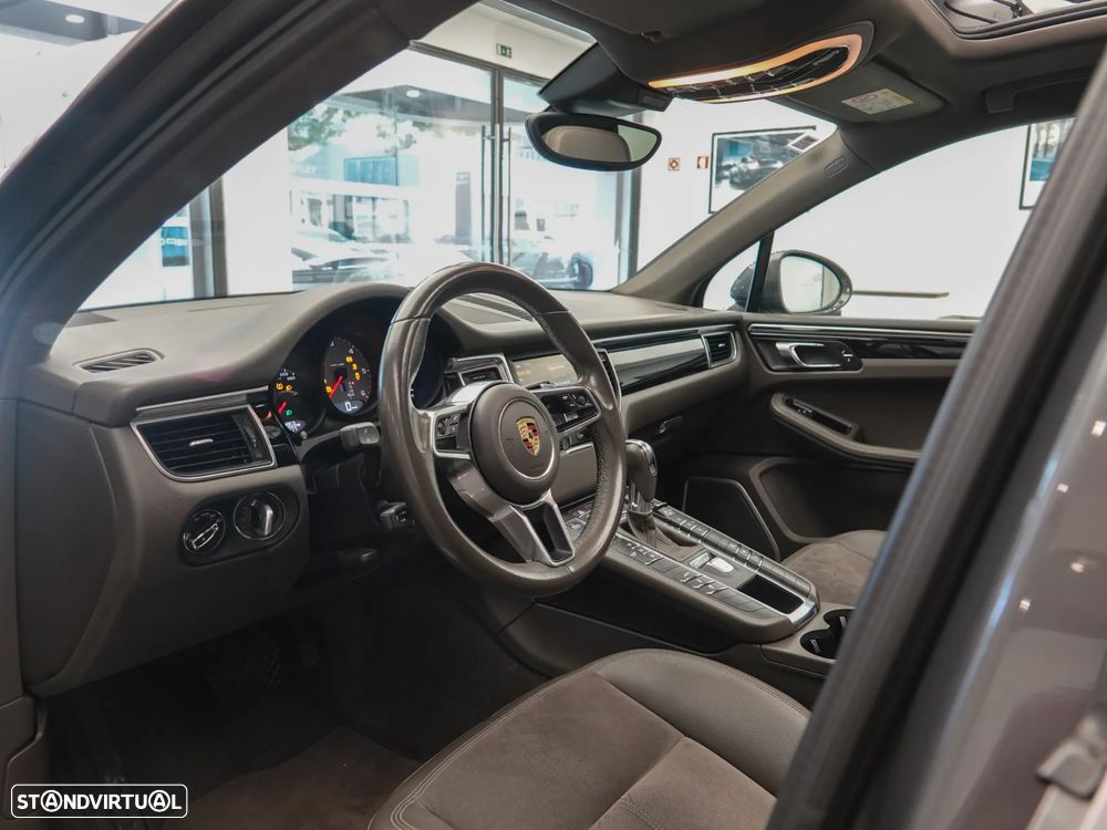 Porsche Macan S - 17