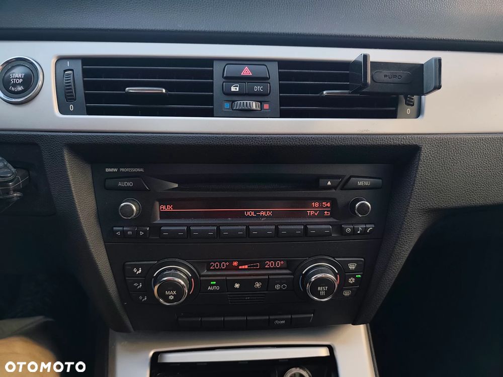 BMW Seria 3 320d Coupe - 20