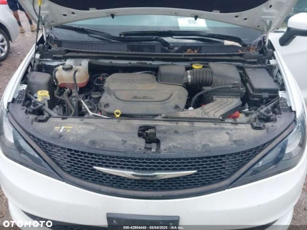 Chrysler Voyager - 13