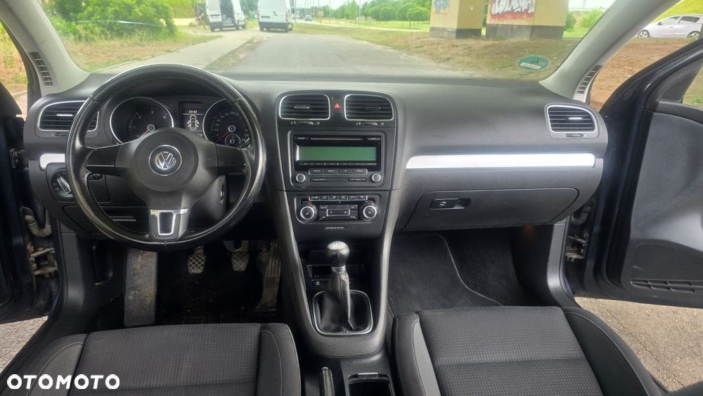 Volkswagen Golf 1.6 TDI Trendline - 26