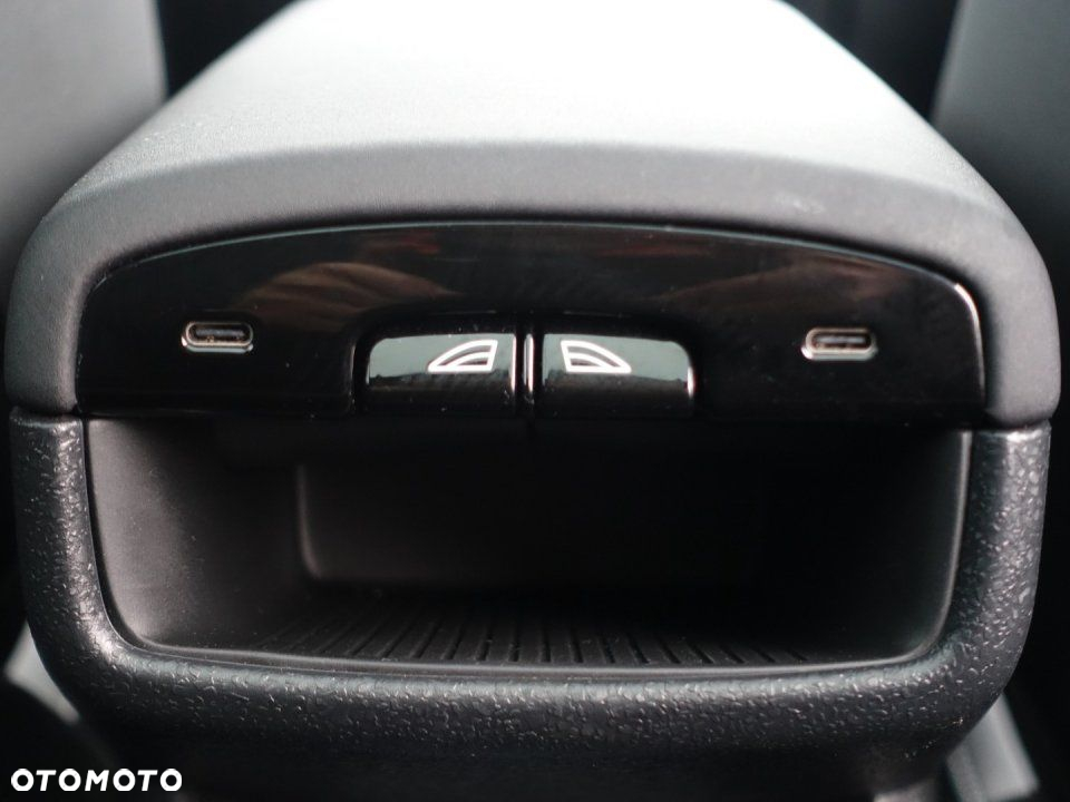 Volvo EX30 - 18