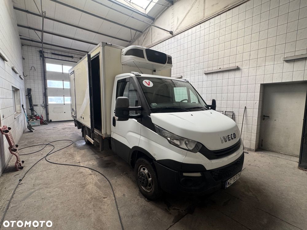 Iveco DAILY 35C18 50C15 50C17 35C14 35C15 35C17 35C18 70C17 72C15 70C18 Chłodnia Mroźnia carrier xarios 8 euro palet - 3