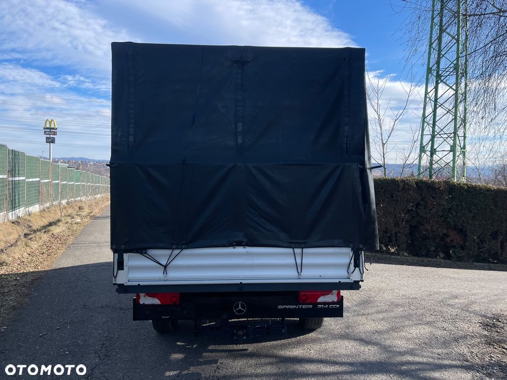Mercedes-Benz Sprinter - 5