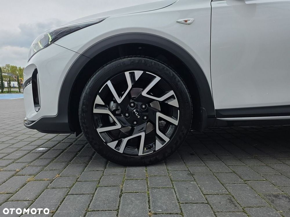 Kia XCeed 1.5 T-GDI M - 22
