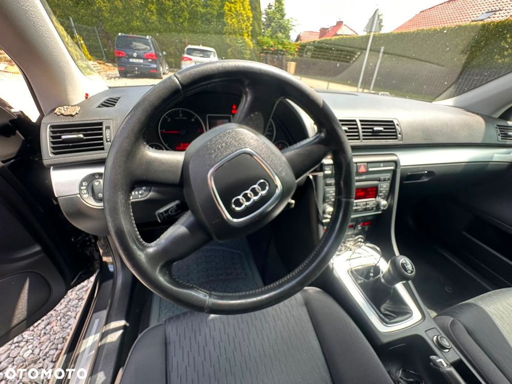 Audi A4 Avant - 8