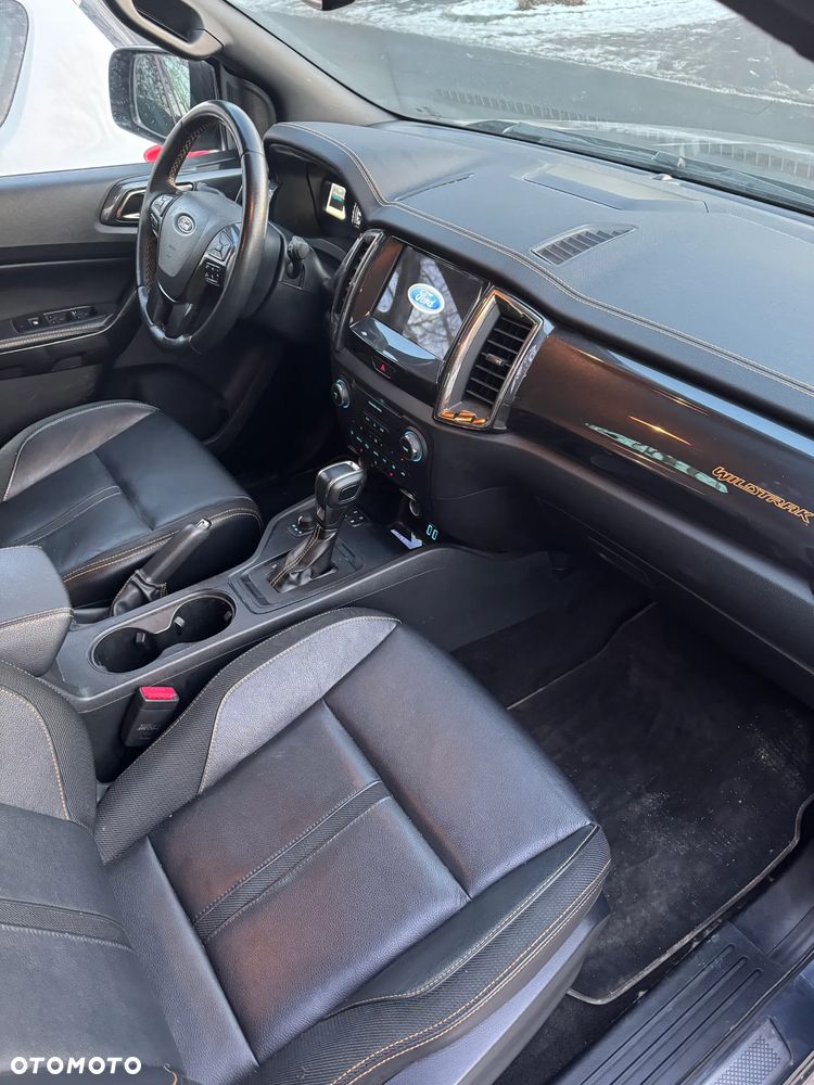 Ford Ranger 2.0 EcoBlue 4x4 DC Wildtrak - 9