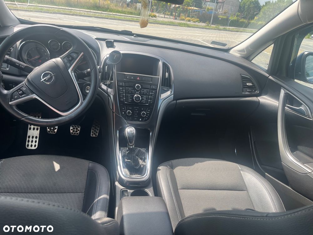 Opel Astra 1.4 Turbo Cosmo - 17