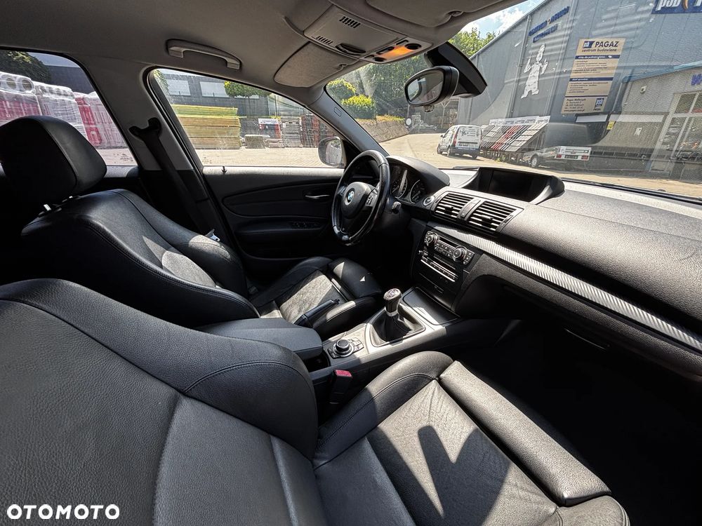 BMW Seria 1 116i - 11