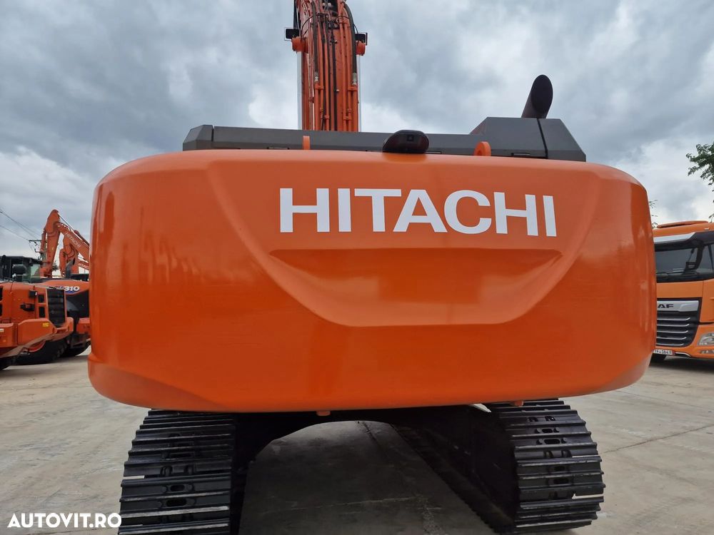 Hitachi ZX350LCN-6, 2018, 8.929h, INGUST 2,99m, CUPLA RAPIDA, cupa 2mc, ad sapare 8m, 2 inst hidr pe brate, ridica 20t, 3 camere, Masa operationala 36,5t, motor Isuzu 283CP, 3 pompe hidr,posibilitate leasing 3 ani, STARE FOARTE BUNA, PROMOTIE 99.000 EUR+tva - 12