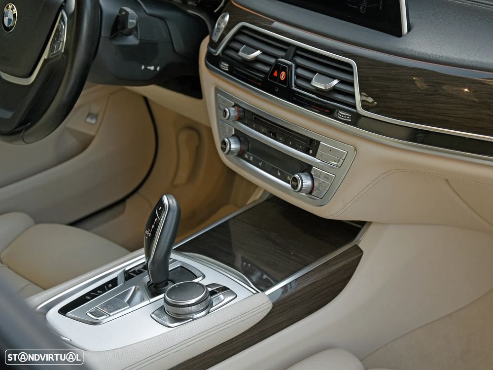 BMW 730 d - 23